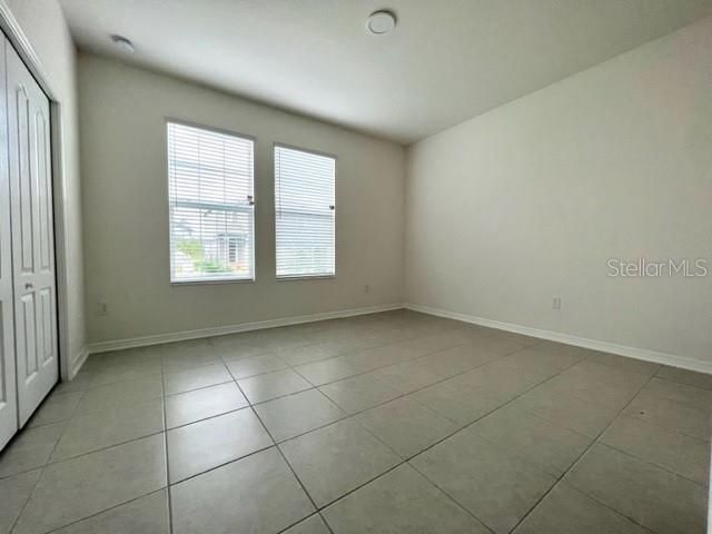 For Rent: $3,300 (4 beds, 3 baths, 2568 Square Feet)