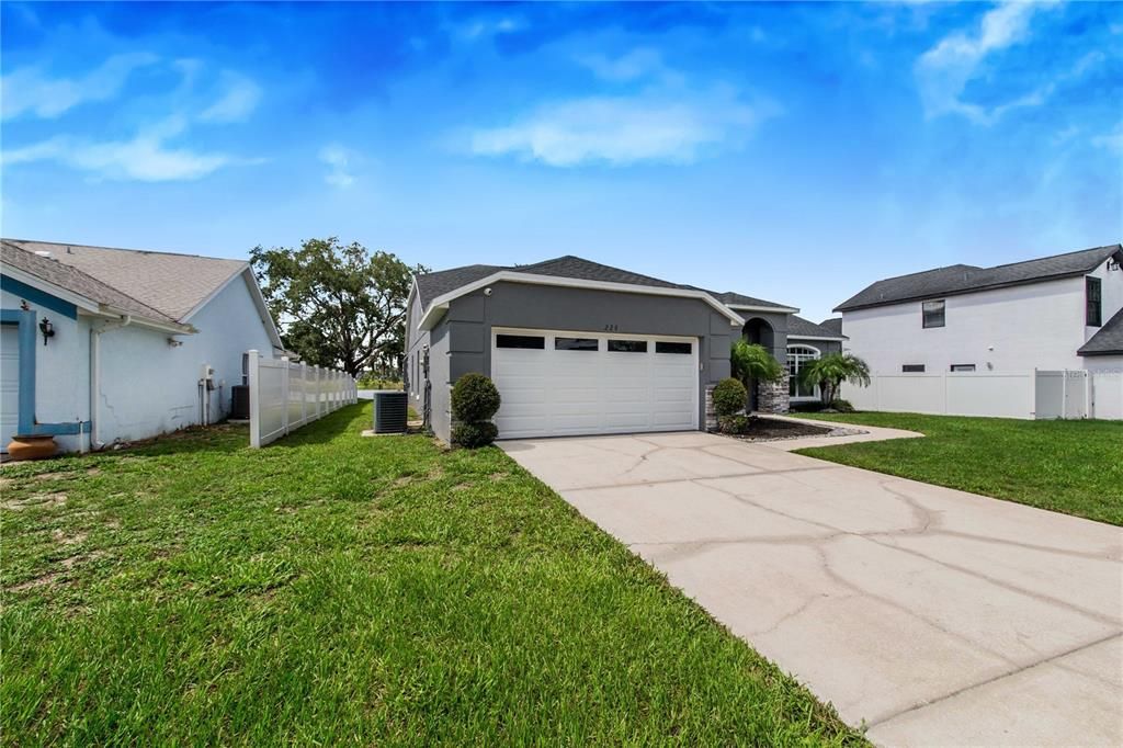 For Sale: $489,999 (4 beds, 2 baths, 1769 Square Feet)