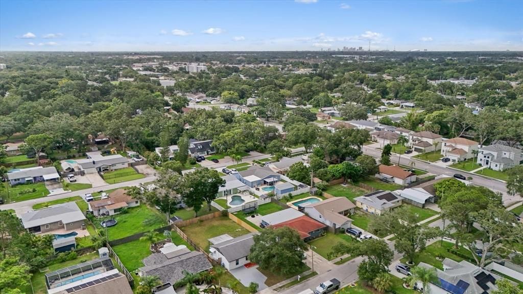 For Sale: $399,900 (3 beds, 2 baths, 1271 Square Feet)