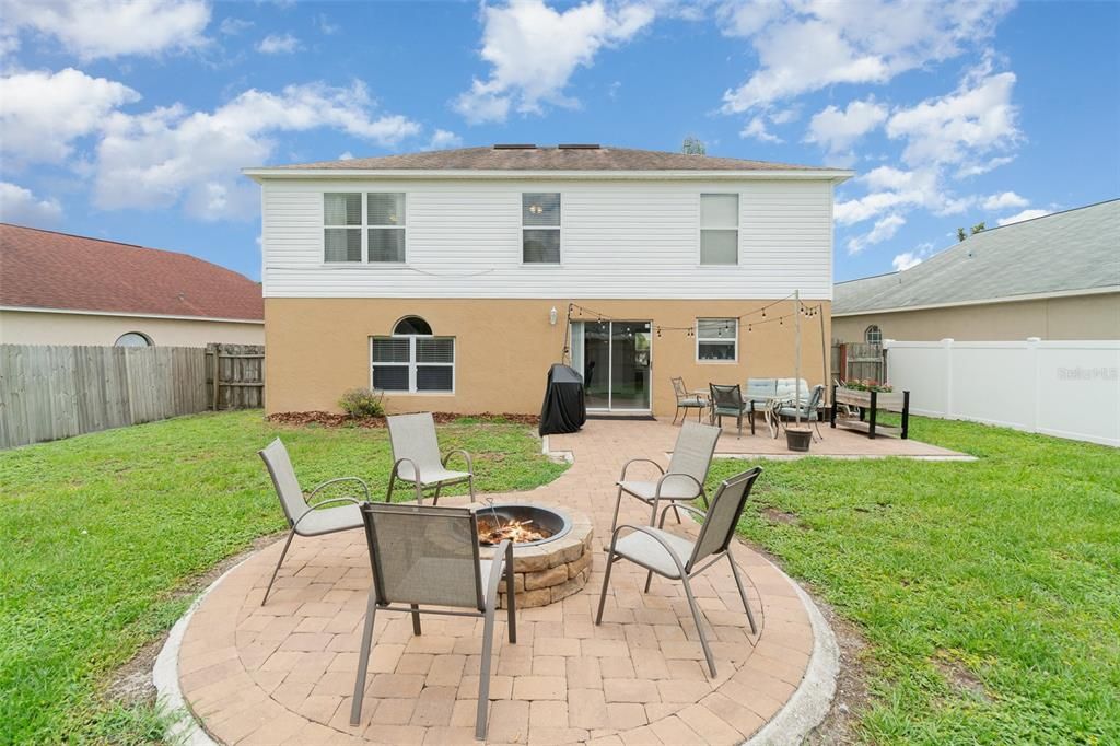 For Sale: $474,900 (4 beds, 2 baths, 2120 Square Feet)