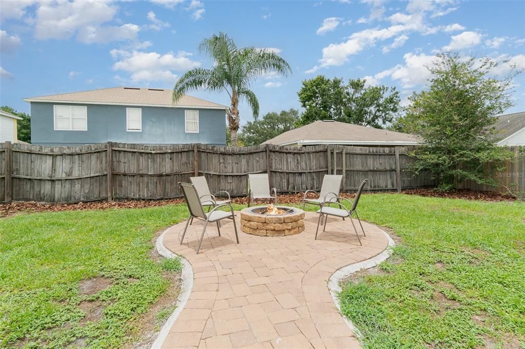 For Sale: $474,900 (4 beds, 2 baths, 2120 Square Feet)