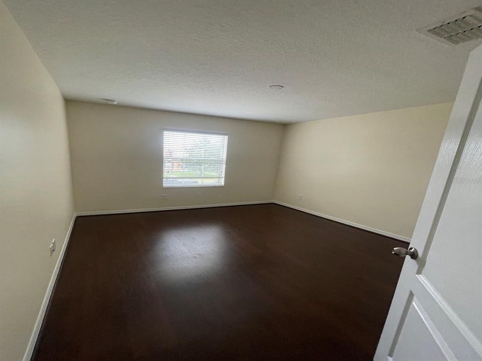 For Rent: $2,500 (3 beds, 2 baths, 1522 Square Feet)