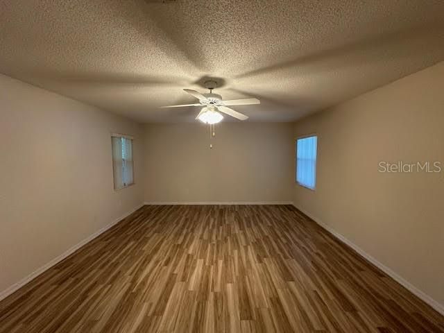 For Rent: $1,850 (3 beds, 2 baths, 1973 Square Feet)