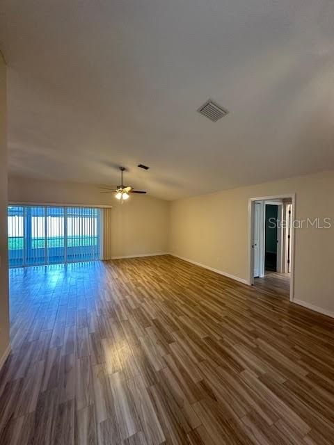 For Rent: $1,850 (3 beds, 2 baths, 1973 Square Feet)