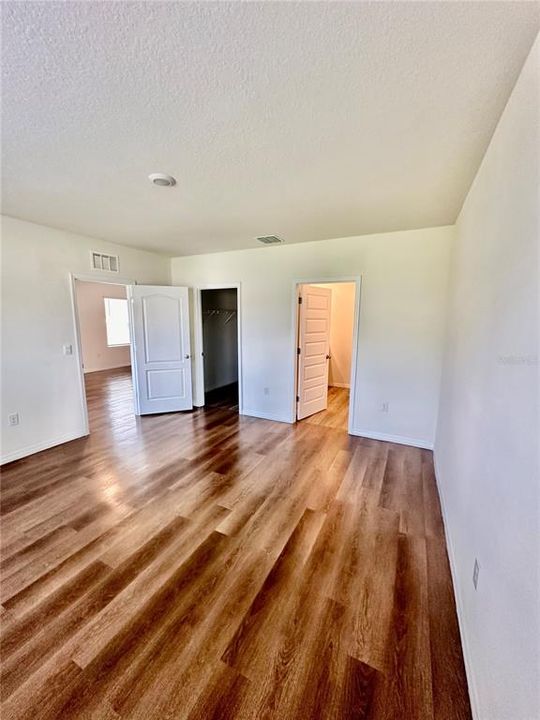 For Rent: $2,200 (3 beds, 2 baths, 1504 Square Feet)