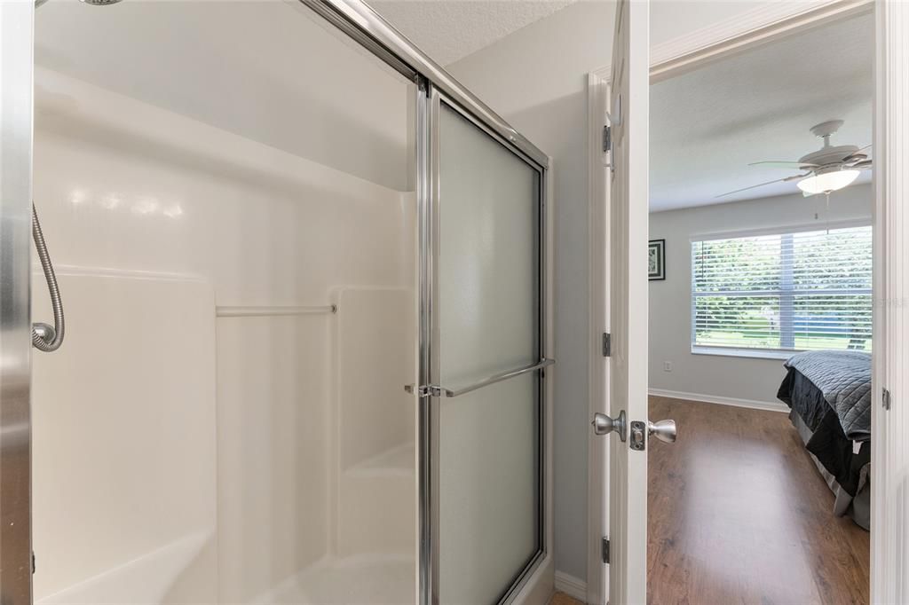 For Sale: $334,900 (2 beds, 2 baths, 1265 Square Feet)