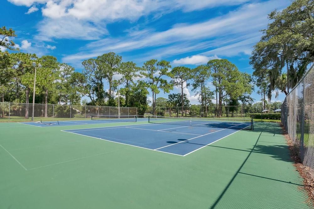 Community Tennis Courts