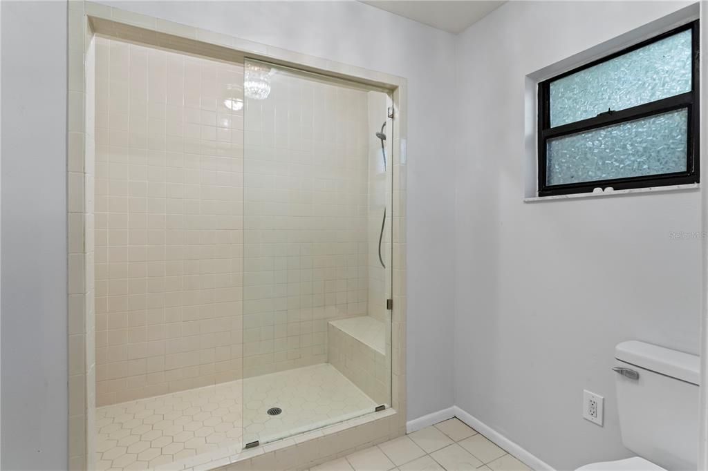 待售: $524,999 (3 贝兹, 2 浴室, 1668 平方英尺)