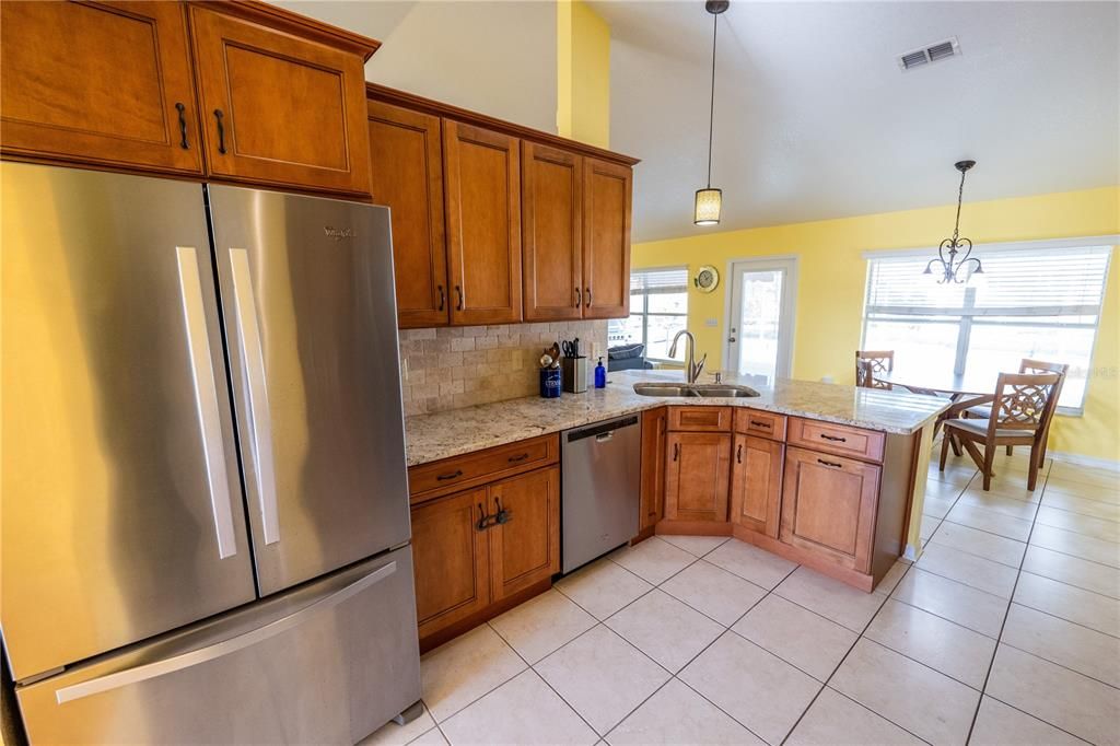 For Sale: $435,000 (4 beds, 2 baths, 2132 Square Feet)