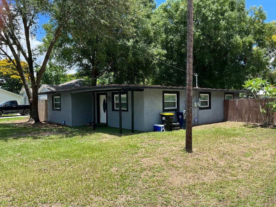 Active With Contract: $227,500 (4 beds, 2 baths, 1355 Square Feet)