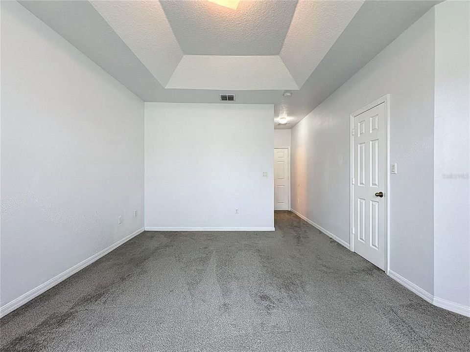 For Rent: $2,200 (3 beds, 2 baths, 1691 Square Feet)