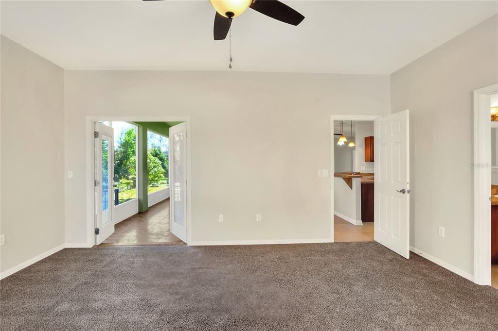 Active With Contract: $347,400 (4 beds, 2 baths, 2331 Square Feet)