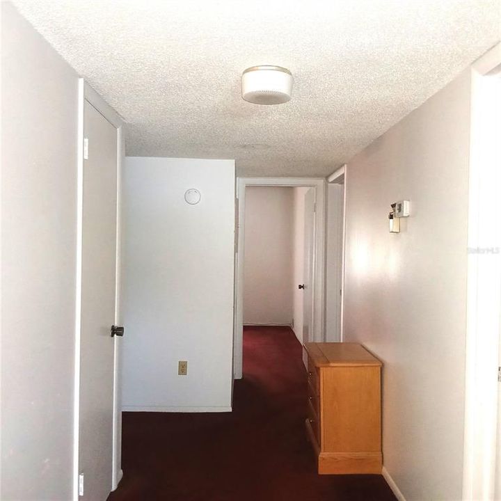 For Sale: $115,000 (2 beds, 1 baths, 1054 Square Feet)