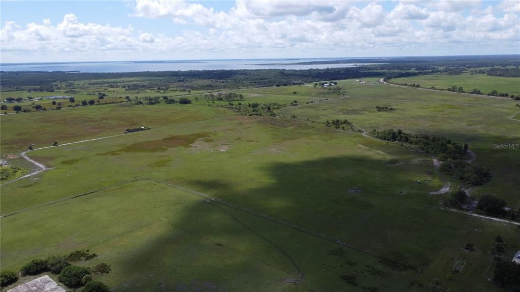 На продажу: $55,000 (0.58 acres)