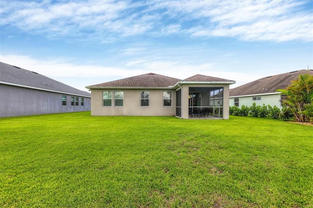 Active With Contract: $390,000 (4 beds, 2 baths, 1850 Square Feet)