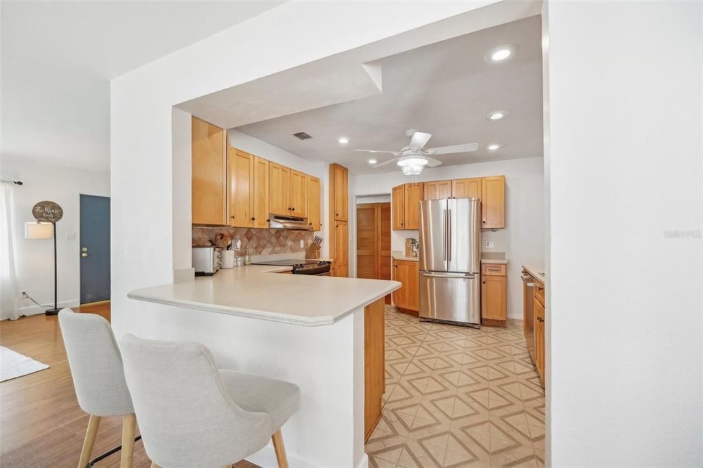 For Sale: $629,000 (3 beds, 2 baths, 1721 Square Feet)