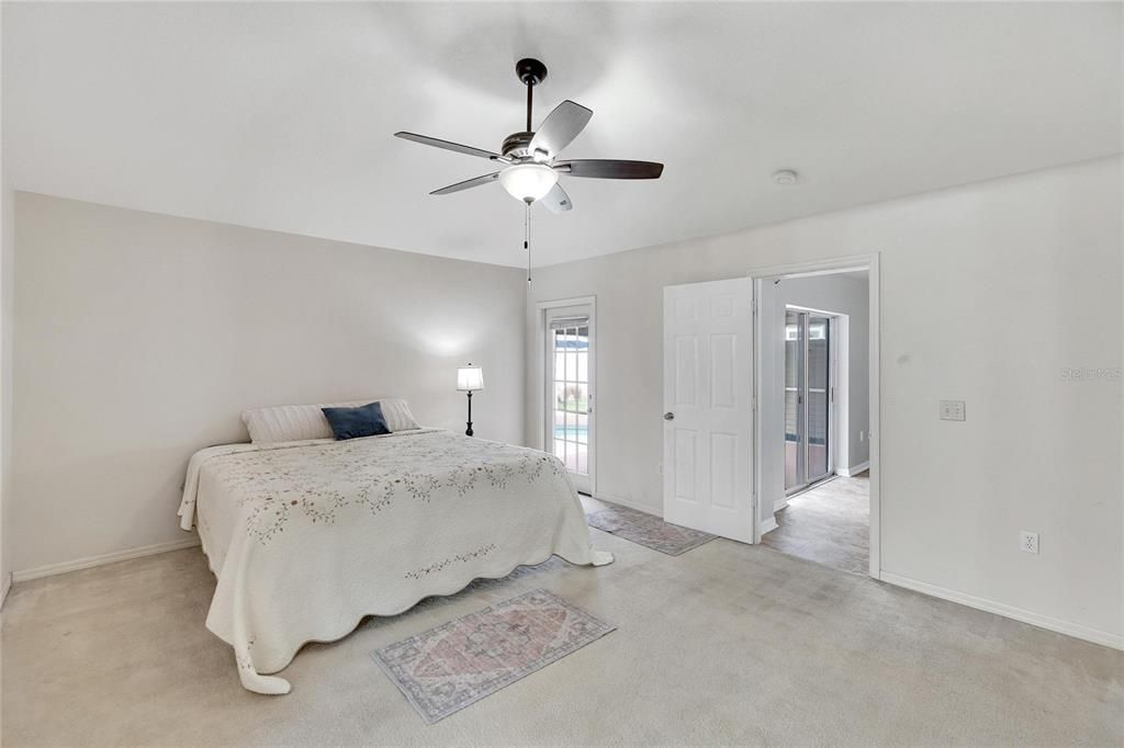 For Sale: $445,000 (3 beds, 2 baths, 1833 Square Feet)