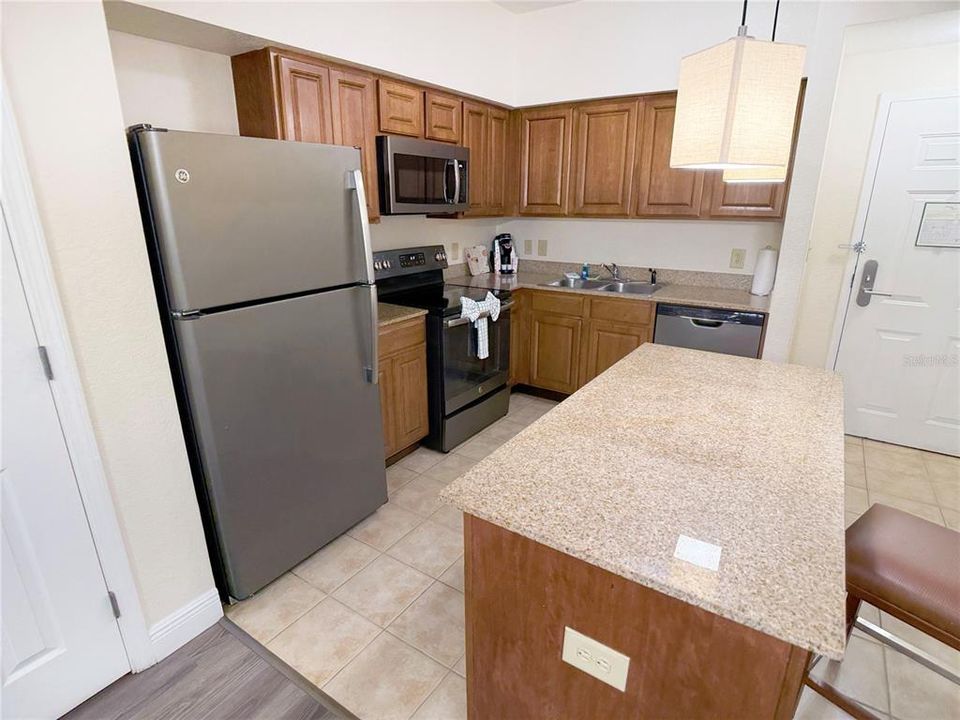 For Sale: $258,950 (3 beds, 2 baths, 1200 Square Feet)