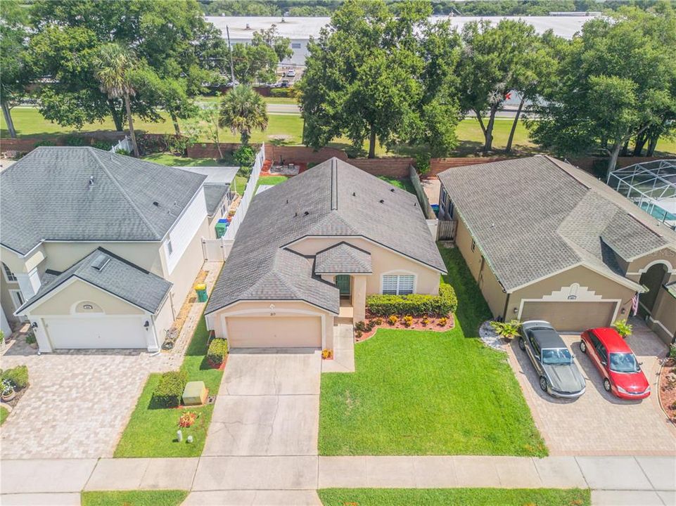 Active With Contract: $400,000 (3 beds, 2 baths, 1334 Square Feet)