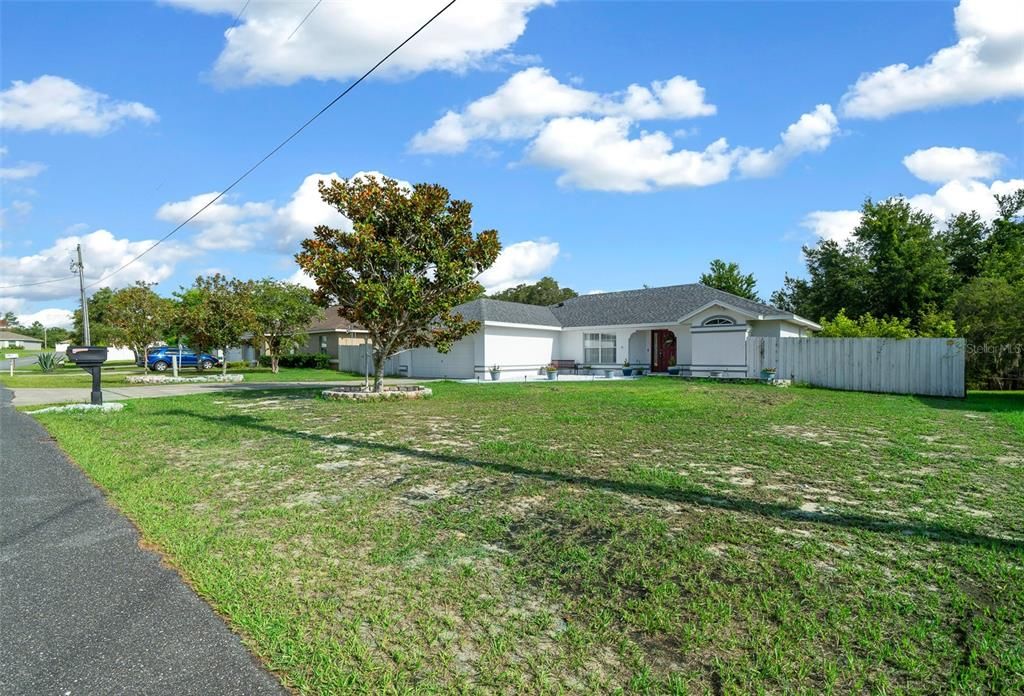 For Sale: $264,900 (3 beds, 2 baths, 1498 Square Feet)