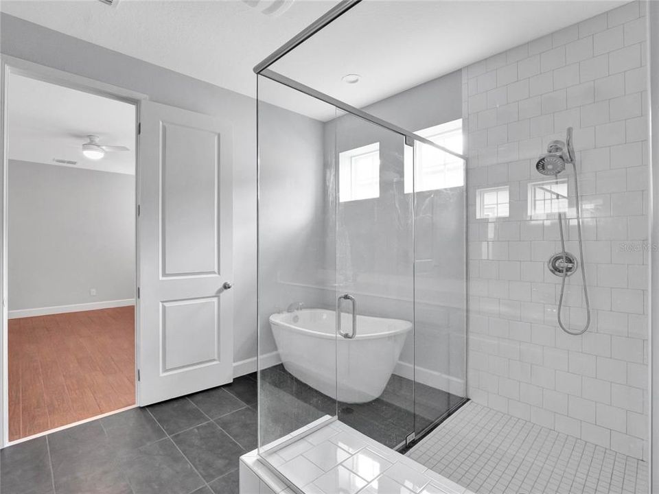 待售: $689,000 (3 贝兹, 2 浴室, 1978 平方英尺)