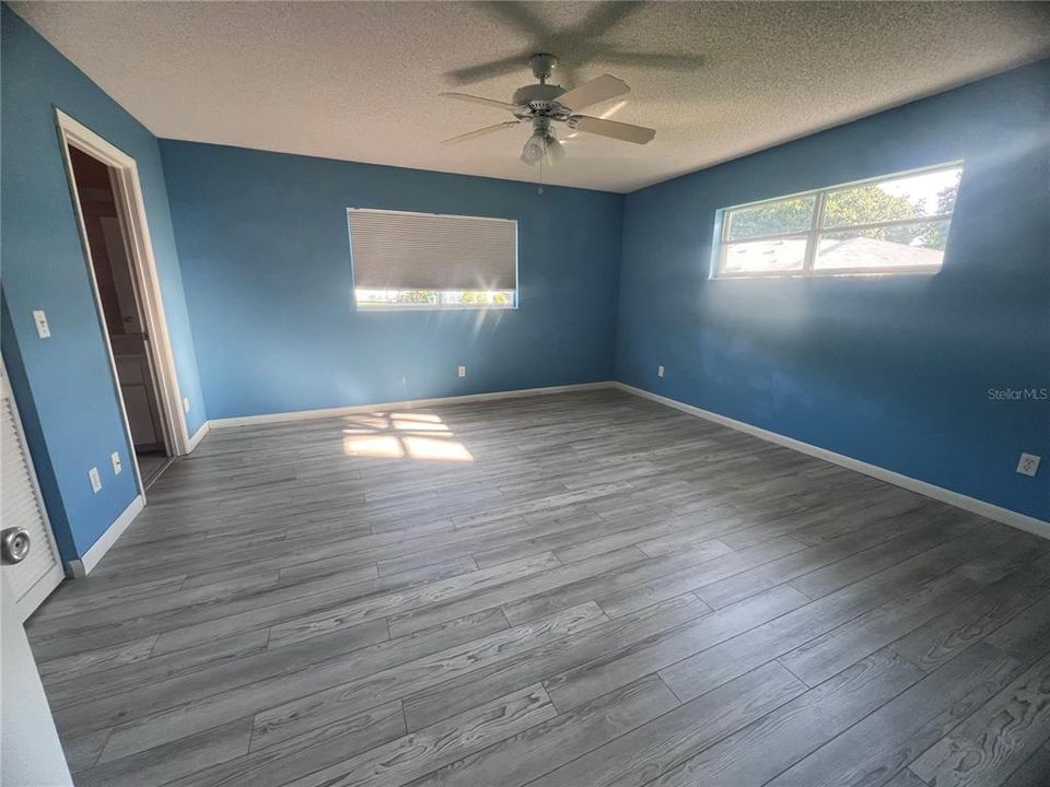 For Sale: $239,000 (2 beds, 2 baths, 1541 Square Feet)