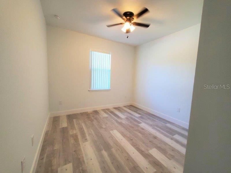 For Rent: $2,300 (3 beds, 2 baths, 1395 Square Feet)