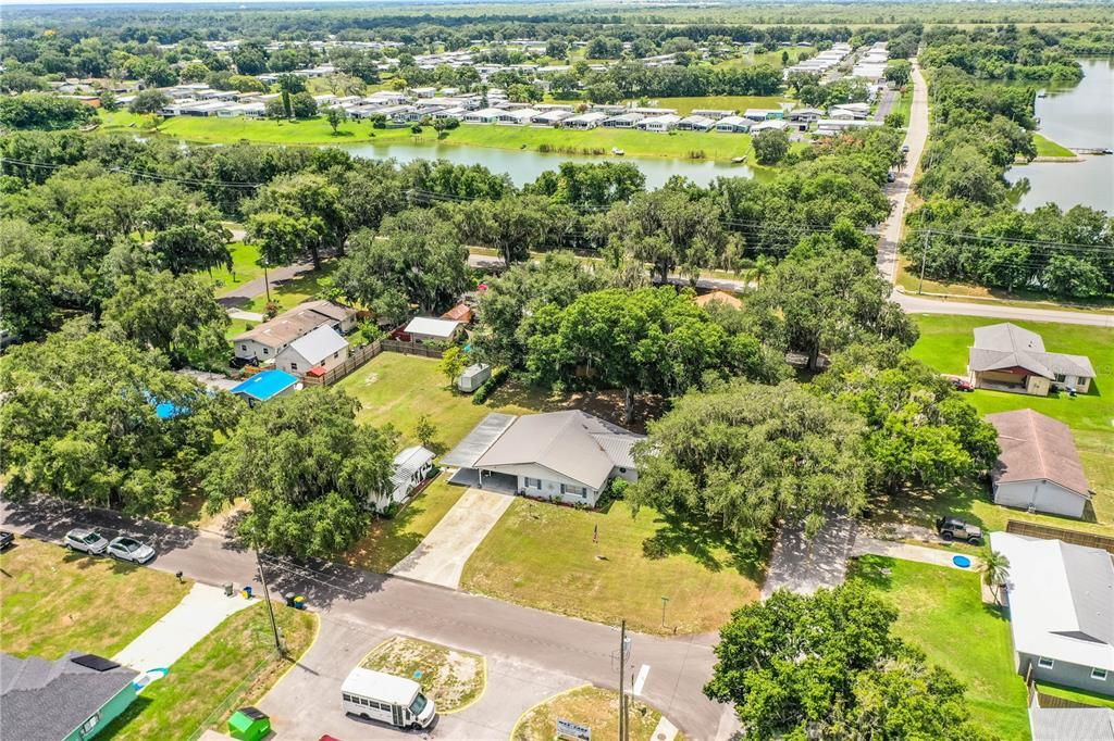 For Sale: $299,000 (3 beds, 2 baths, 1395 Square Feet)