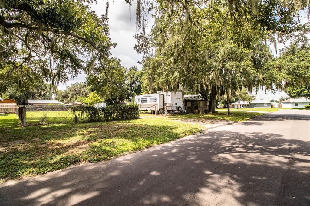 For Sale: $299,000 (3 beds, 2 baths, 1395 Square Feet)