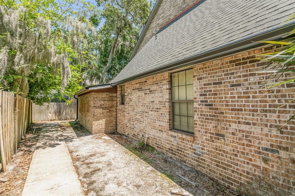 For Sale: $498,700 (3 beds, 2 baths, 3065 Square Feet)