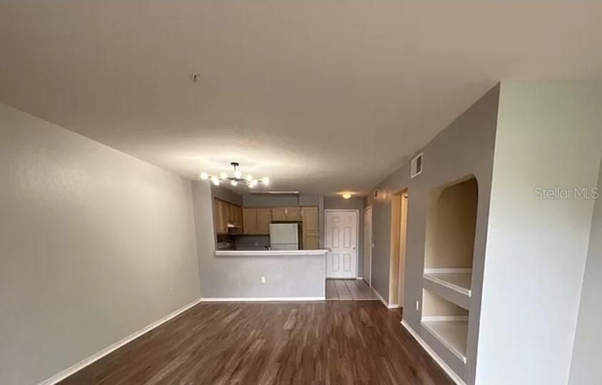 For Rent: $1,745 (2 beds, 2 baths, 1160 Square Feet)