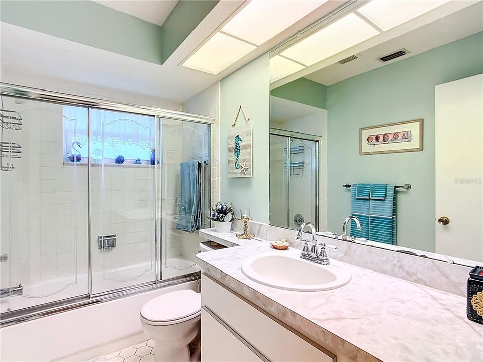 For Sale: $347,000 (3 beds, 2 baths, 1796 Square Feet)