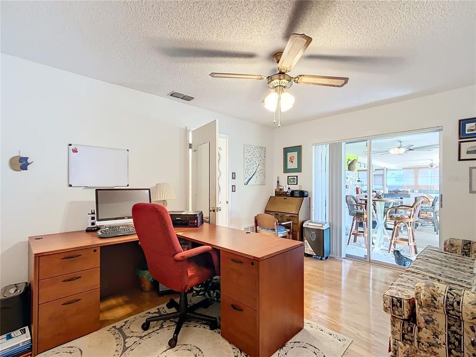 For Sale: $347,000 (3 beds, 2 baths, 1796 Square Feet)