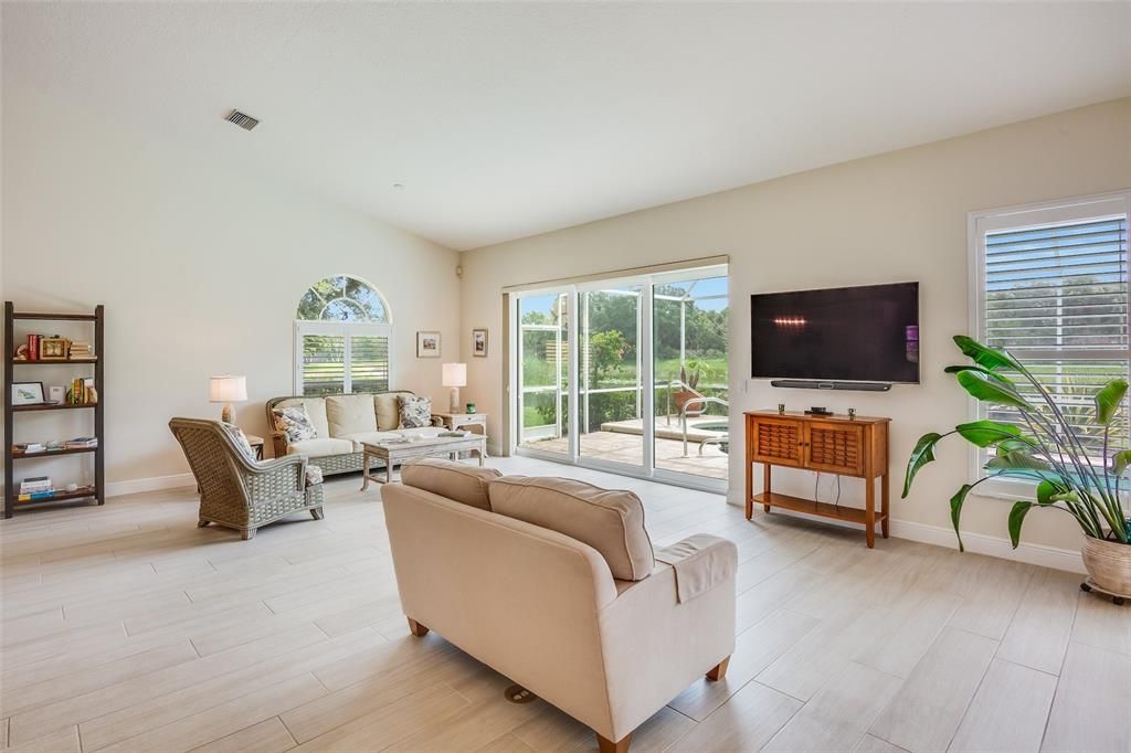 Active With Contract: $649,000 (3 beds, 2 baths, 1987 Square Feet)