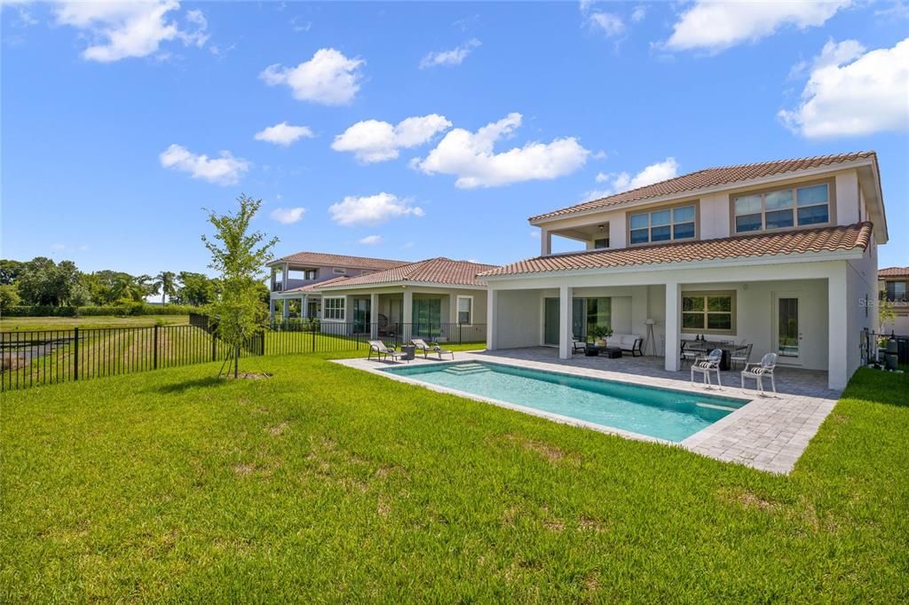 Swimming Pool with extra yard space