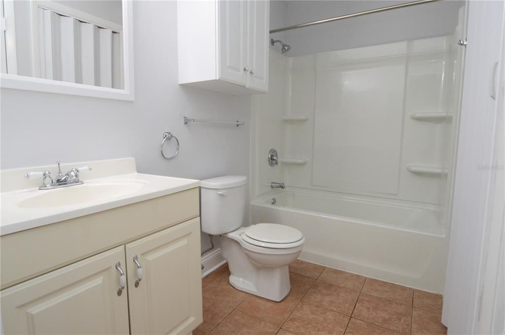 For Rent: $1,375 (1 beds, 1 baths, 625 Square Feet)