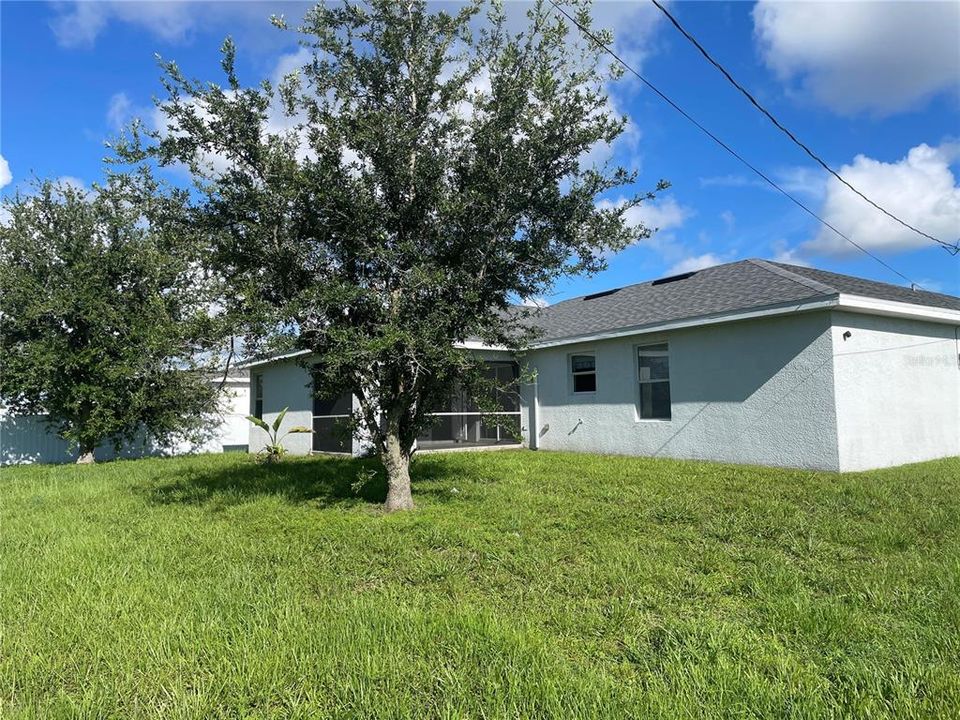 For Sale: $369,600 (3 beds, 2 baths, 1734 Square Feet)