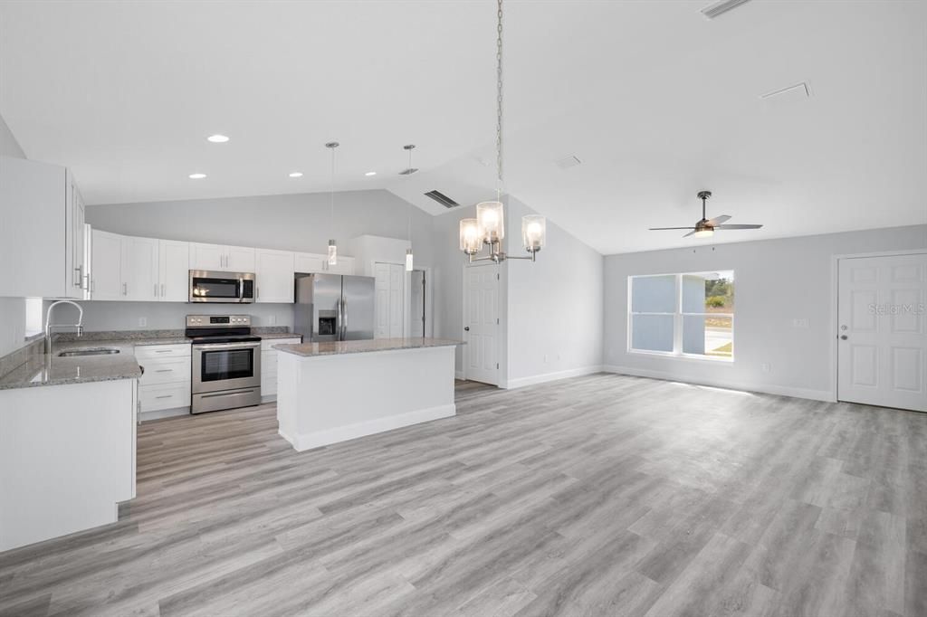 Active With Contract: $294,900 (4 beds, 2 baths, 1627 Square Feet)