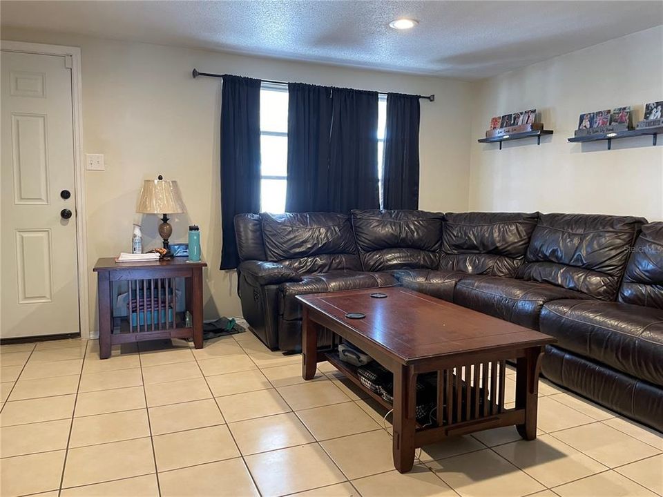 For Sale: $234,900 (3 beds, 2 baths, 1531 Square Feet)