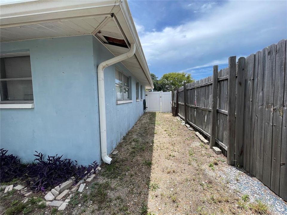 For Sale: $234,900 (3 beds, 2 baths, 1531 Square Feet)