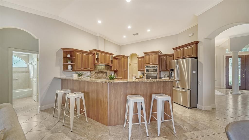 Active With Contract: $975,000 (3 beds, 3 baths, 2612 Square Feet)