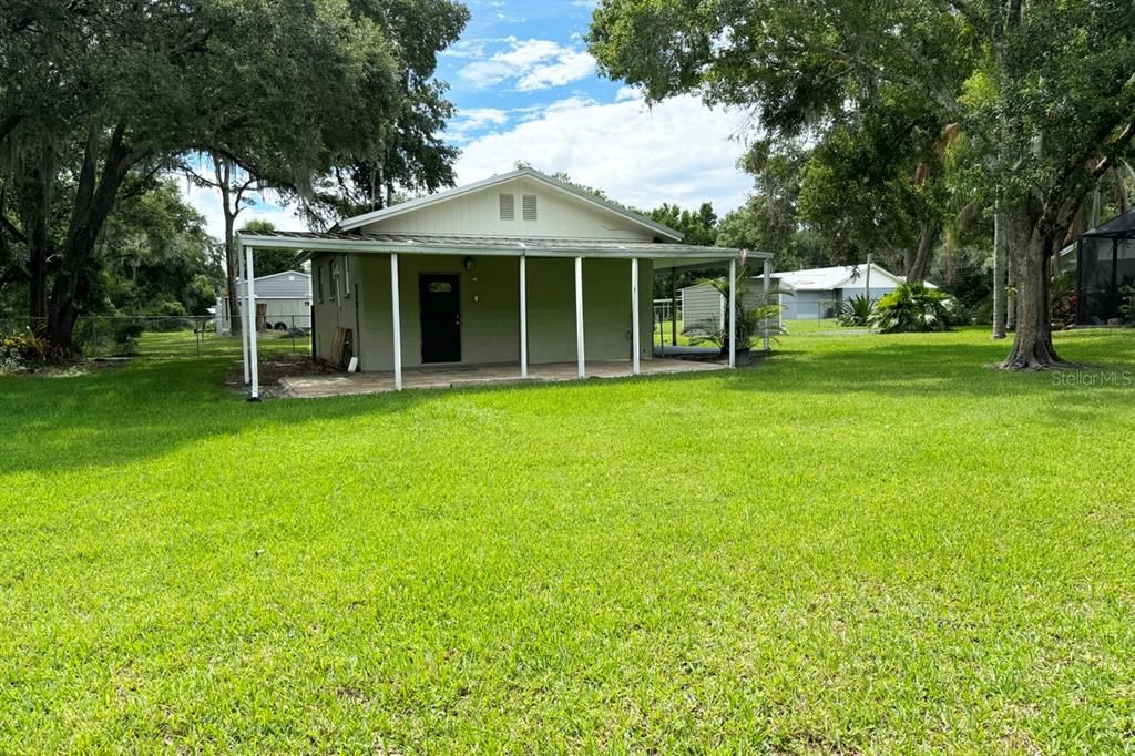 For Sale: $685,000 (3 beds, 2 baths, 1824 Square Feet)