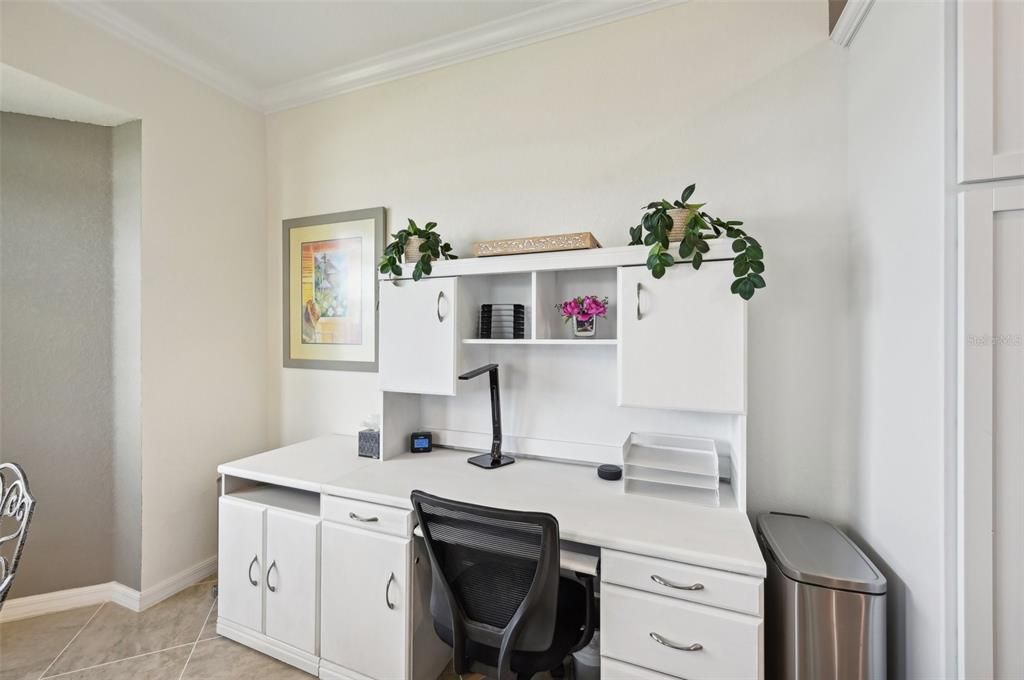 Active With Contract: $425,000 (2 beds, 2 baths, 1151 Square Feet)