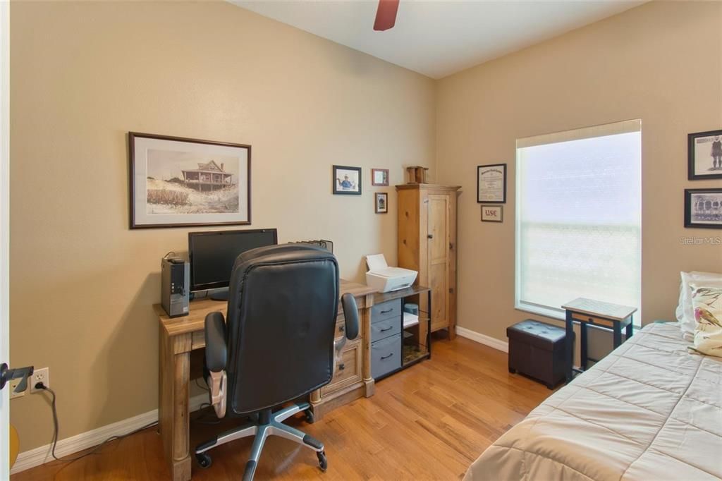 For Sale: $294,900 (2 beds, 2 baths, 1574 Square Feet)