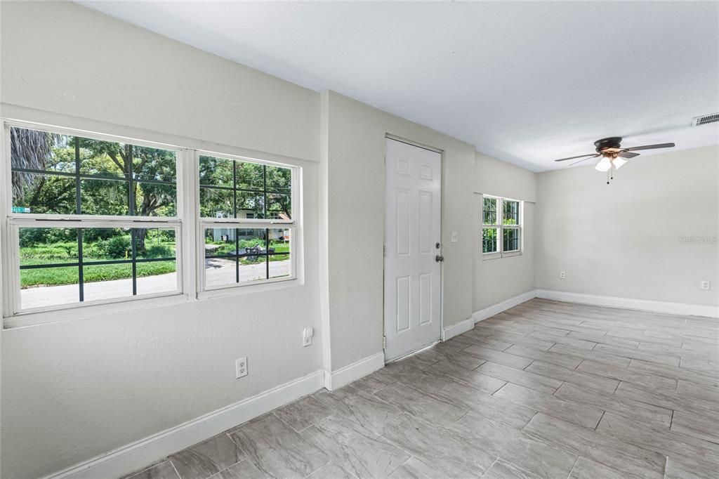 Light and Bright Front Entry Room