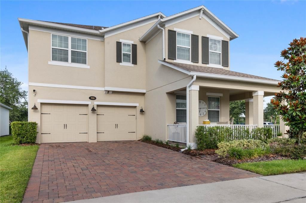 Recently Sold: $742,500 (4 beds, 3 baths, 2636 Square Feet)