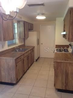 For Rent: $2,200 (4 beds, 2 baths, 1092 Square Feet)