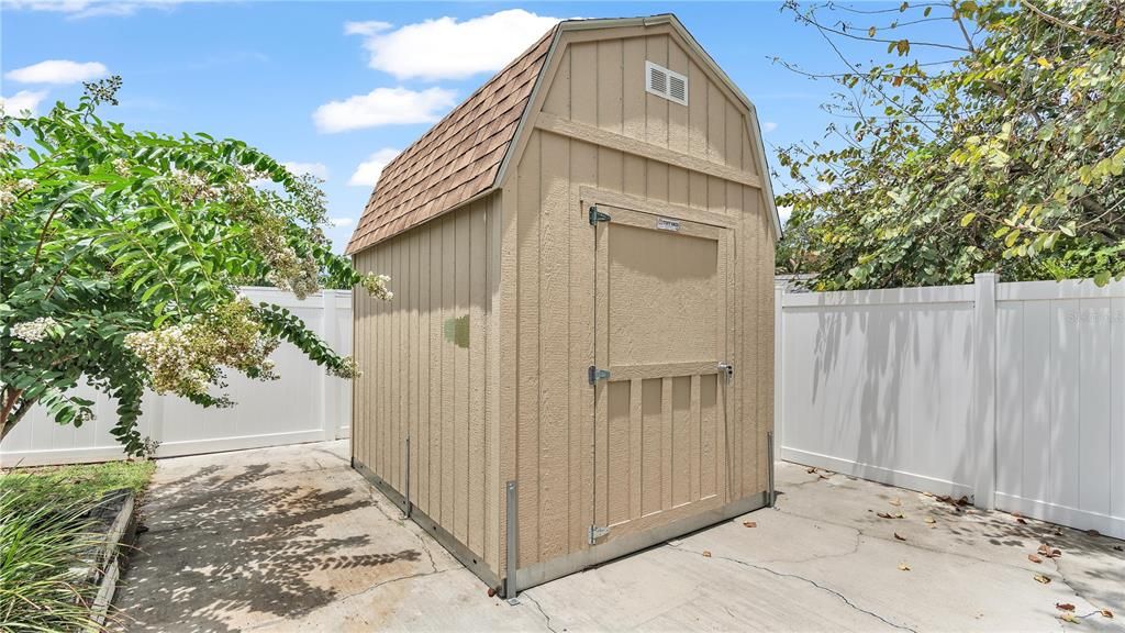 Active With Contract: $459,900 (4 beds, 2 baths, 2167 Square Feet)