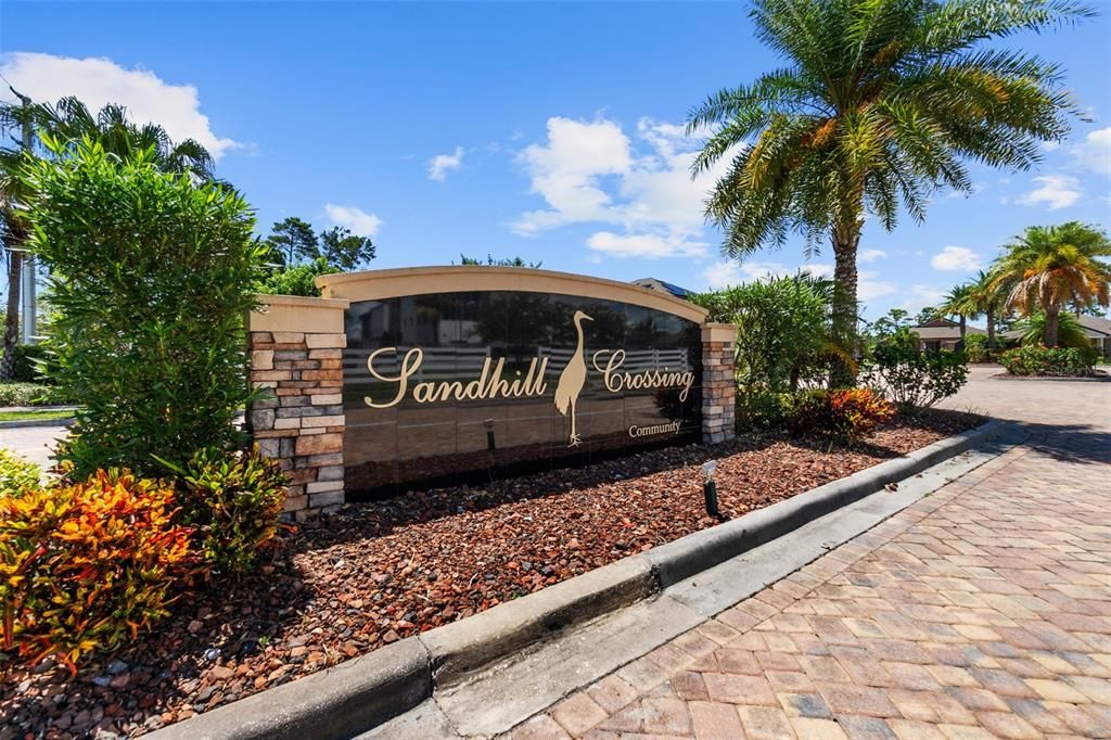 For Sale: $684,000 (5 beds, 2 baths, 2939 Square Feet)