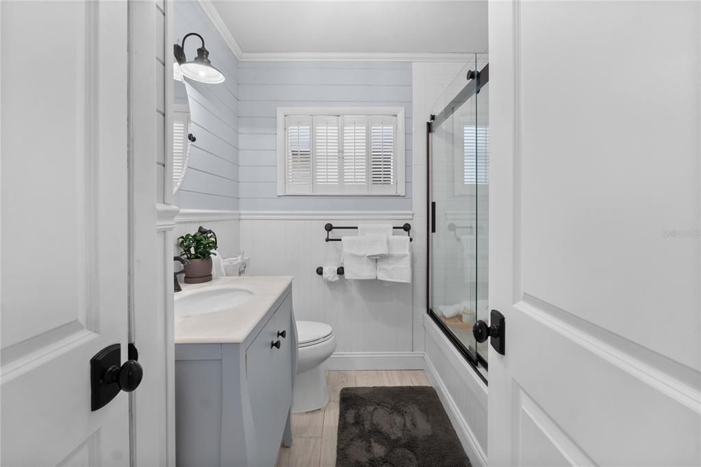 Guest Bathroom in main house